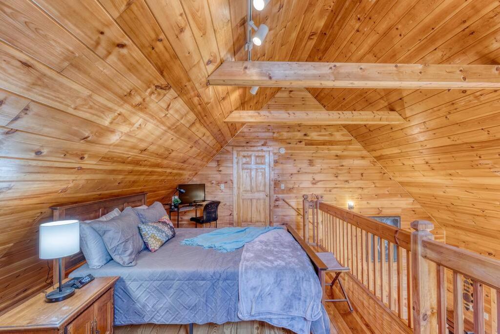 Mtn Cabin Sleeps 10 - 5 Mins To Fishing & Camping Ellijay Ngoại thất bức ảnh